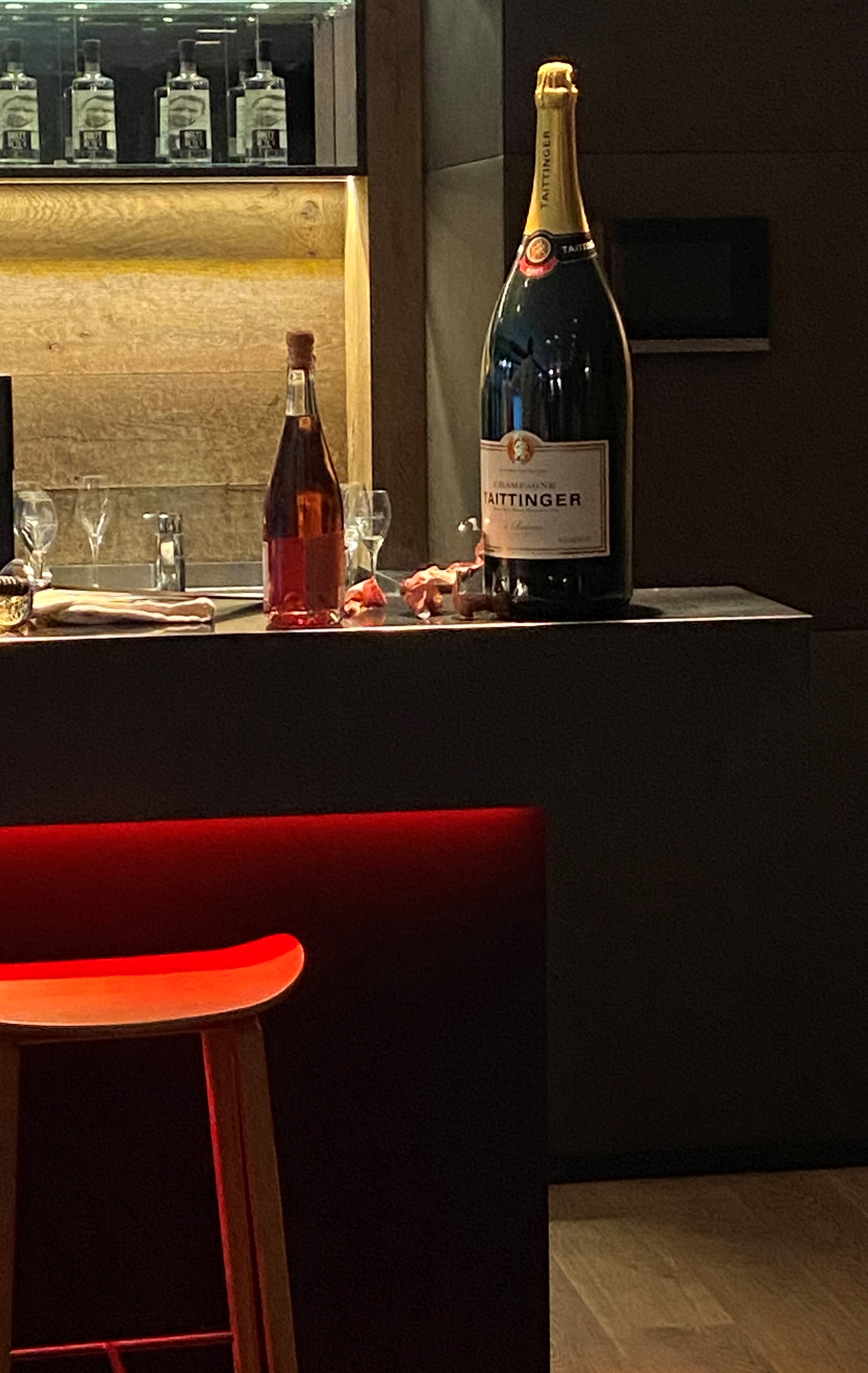 Magnum Taittinger champagner Flasche